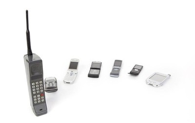 智能汽車(chē)的靈魂 自動(dòng)駕駛之外，軟件定義未來(lái)